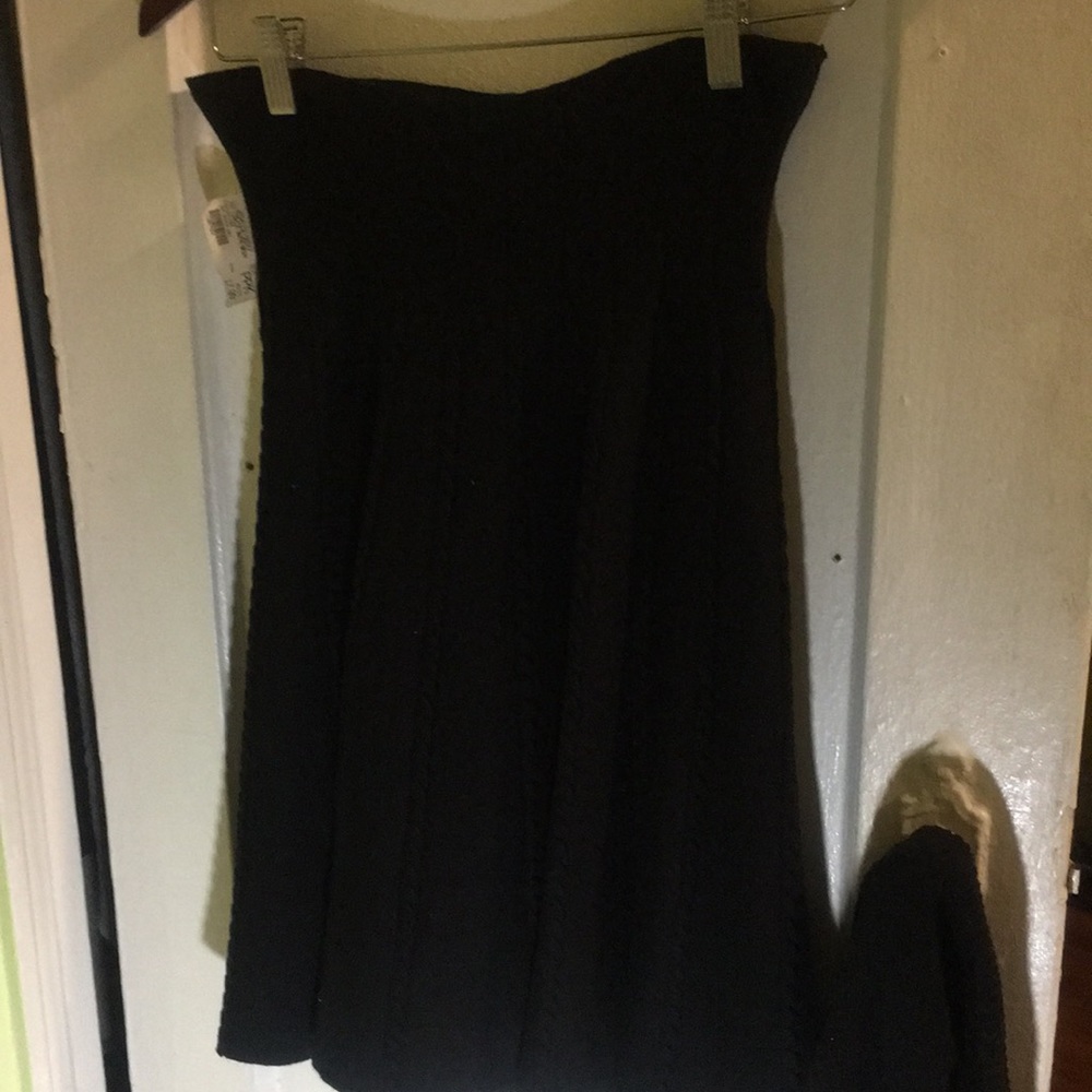 Knee Length Cable Knit Black Kick Skirt $15